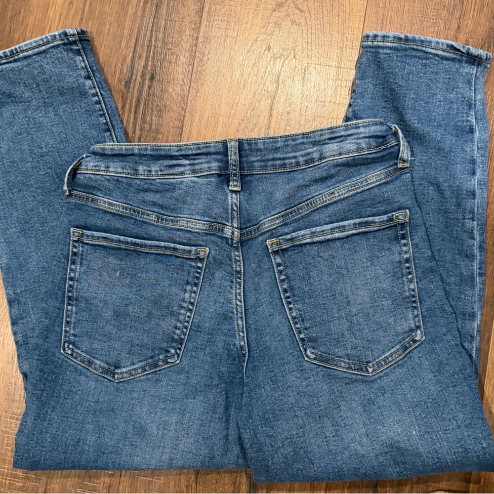 Old Navy women’s Denim Straight Jeans